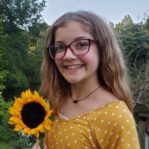 Meet your Posher, Dakota